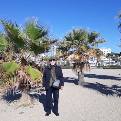 Cemil9489846098's profile picture. antifaşist, antikapitalist,antiemperyalist. Devrimci.