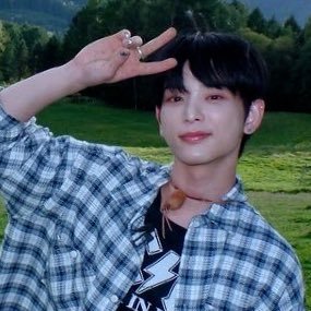 jistrds's profile picture. mostly &team txt + bl ⋆ let’s be moots (˶ᵔ ᵕ ᵔ˶)