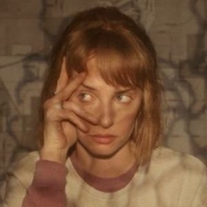 Mornadestt's profile picture. 🏴󠁧󠁢󠁷󠁬󠁳󠁿 🏳️‍🌈 
They/Them.
(1/2 A Braincell & I'm making it your problem) 💅
Robin Buckley is my hyperfixation