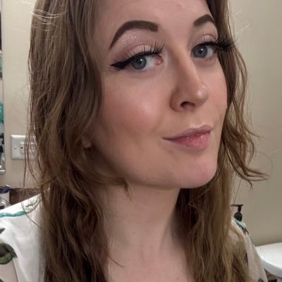 S3XYDOG3VAD3R's profile picture. Part-time galactic hitchhiker, full-time vibe curator. Tesla enthusiast with a dark side. Woof.