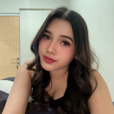 buahnanaaas's profile picture. yg punya akun galak