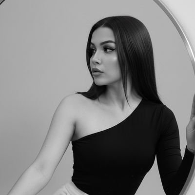 garces_oriana's profile picture. feliz de la vida 😋  L Y C Forever😍😘 amo la vida❤️ 23,03,💍❤️😘😍