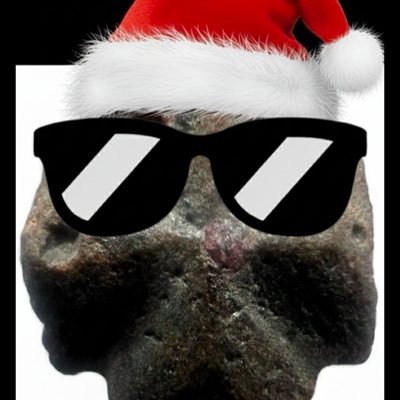 C010101111's profile picture. 👁️👂🎼🎼🎼📣🎚️