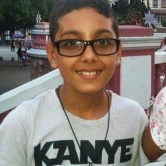 luquituco's profile picture. a primeira dor q eu senti foi a luz desse mundo bosta