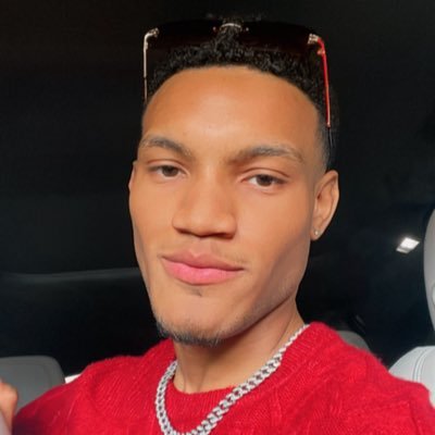 SpezziK's profile picture. • just another Kristopher. 🫶🏽                                   • Gemini ♊️