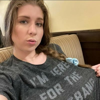 RoseMary37171's profile picture. single life 😌