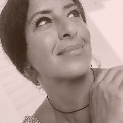 JawsCrystal's profile picture. Funky, groovy 📷🎞️🎧