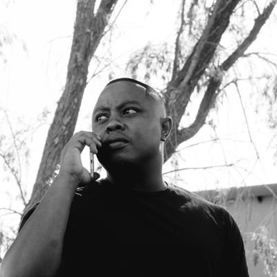 Thuto_LM's profile picture. Unlearn all that conditioning and social programming. Wake up!! 🧠
      222🍃