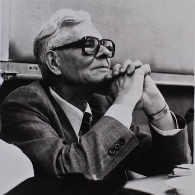 jondeerhof's profile picture. typos as expected