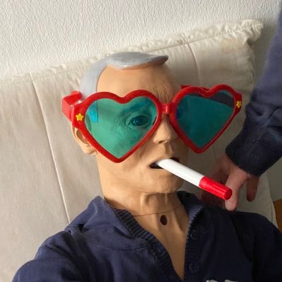 Ufflibuffli's profile picture. Waiting for it