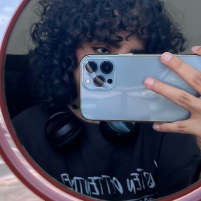 Ikeic3's profile picture. لا فناء لثائرٍ