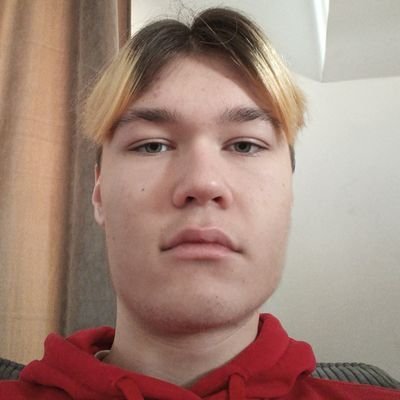 Nikodem2029052's profile picture. Prawacki gracz