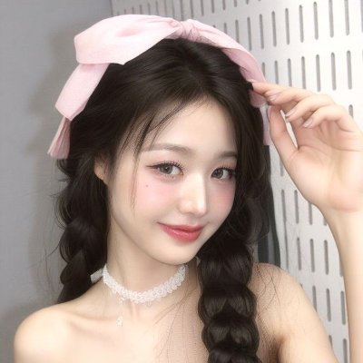 xuechy's profile picture. *ੈ✩‧₊˚ stitched with warmth & moonmilk,
I glow in quiet moments (ˊo̴̶̷̤ᴗo̴̶̷̤ˋ)੭✧