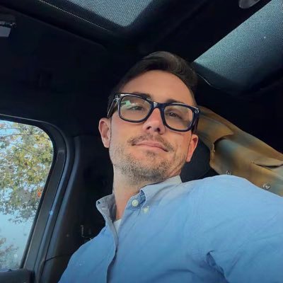 babachefz's profile picture. Software engineer • Parent • "Investor" Obsessed with building useful things and decent humans. Pro-kindness, pro-progress, pro-laughter.