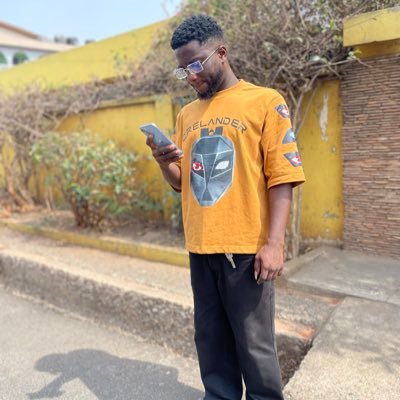 eskaydereal1's profile picture. 