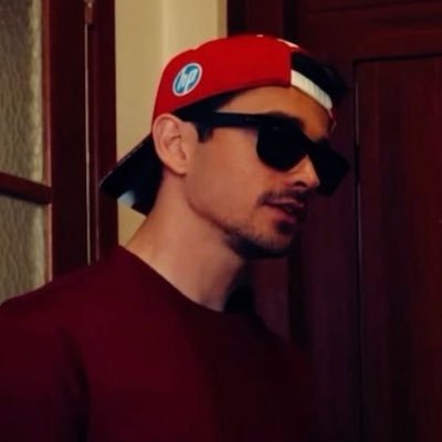 evastappen's profile picture. forza ferrari sempre ⋆ ©1633 | @lestaoppen 𓆉