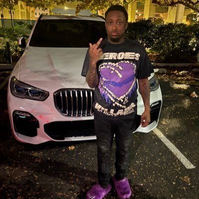 projectbabyjay1's profile picture. u Poe ahh jhits don’t be havin Ⓜ️ fr 🫡🫡  da biggest 🦊