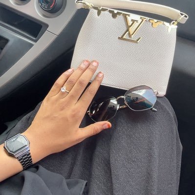 _maymunatou's profile picture. ||Seraphic🪽||Afreen’s maamaa 🥹❤️|| 𝓤𝓷𝓫𝓸𝓽𝓱𝓮𝓻𝓮𝓭. 𝓤𝓷𝓶𝓸𝓿𝓮𝓭. 𝓤𝓷𝓶𝓪𝓽𝓬𝓱𝓮𝓭||