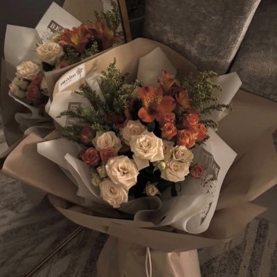 llrrttuuii's profile picture. woman is worth your life