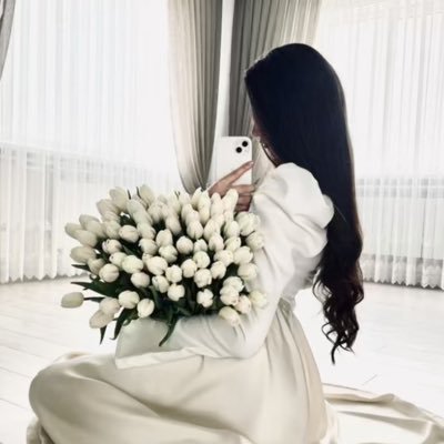 m66e77's profile picture. تنبيه / " لايوجد احد مقصود في اشعاري " - قراءه مُمتعه للجميع . 🧚🏻 من عشاق القهوه☕️ هـــلالــيــه💙