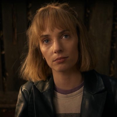 bratcreature's profile picture. Seconds, minutes, hours, days, weeks, months, years, decades, each life a faded.