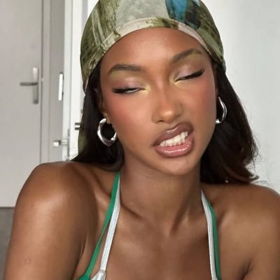 lipscarmesi's profile picture. ⠀⠀ ⠀⠀⠀⠀ ⠀ 𝗆𝖺𝖽𝖾 𝗈𝖿 𝗏𝖾𝗋𝗌𝖾𝗌 𝖺𝗇𝖽 𝗉𝗈𝖾𝗍𝗋𝗒. ͏ ͏ ͏ ͏ ͏ ͏ ͏ ͏ ͏ ͏ ͏ ͏ ͏ ͏ ͏ ͏ ͏͏ ͏ ͏ ͏ ͏