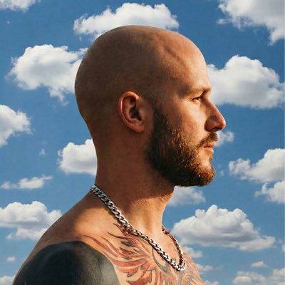 strmrth's profile picture. 