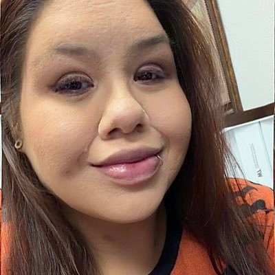 megsv6's profile picture. 