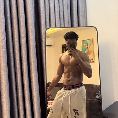 Rhaidnx's profile picture. SYLE🐦‍⬛