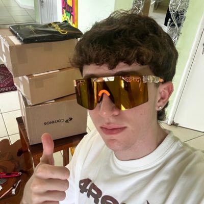 f4biTHEreseller's profile picture. theres no “no” e eu amo esquiar krl🇧🇷🇧🇷🇧🇷🇧🇷