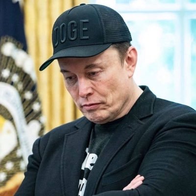 ceoofrocket739's profile picture. 🔭 🚀| SpaceX - CEO & CTO 🚘ITesla - CEO 🤠 And Product Architect 🪩I The Boring Company🪐🏗🎇 I Owner Of X platform