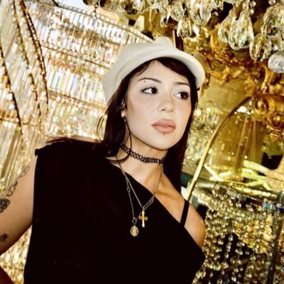 hotgirl_hunni's profile picture. Certified #1 AMH stan