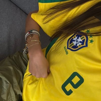 emjoks's profile picture. 