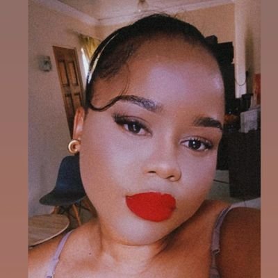 Butter_nuttt's profile picture. im a gym girly ❤️✨️😊.

have fallen inlove with tattoos .