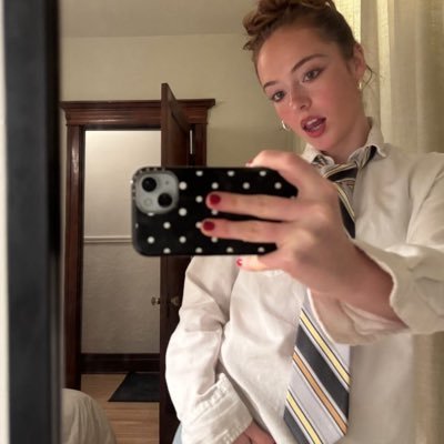 mialisons's profile picture. @cantrallcorner | in search of more pjo moots 🫶🏾🫶🏾