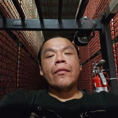 AaronAddis87888's profile picture. Just another person.