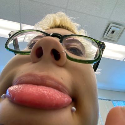 muffinmildew's profile picture. !!🇵🇸!! | Art acc: @nex_f__artz | Multi-Fandom(DM and ask!) | Any prns | 18 | 🇨🇦