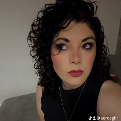 LpAerosgirl's profile picture. 