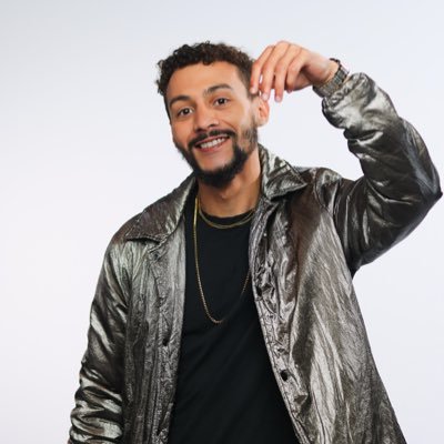 VmoneySports's profile picture. Sports Betting Analyst @NBCSports | Step Dad | Yinzer #NFL: 111-84–1 +22.36u | NBA: 31-26 +5.05u | #CBB: 24-22 -2.39u | #CFB: 62-79-1 -10.68u | picks below ⬇️