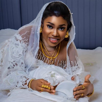 be_sadix's profile picture. mouride❤166i❤️ghost 💀 mafatihul bichri❤️