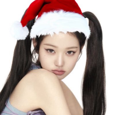 vavawonyoung's profile picture. blackpink & ive