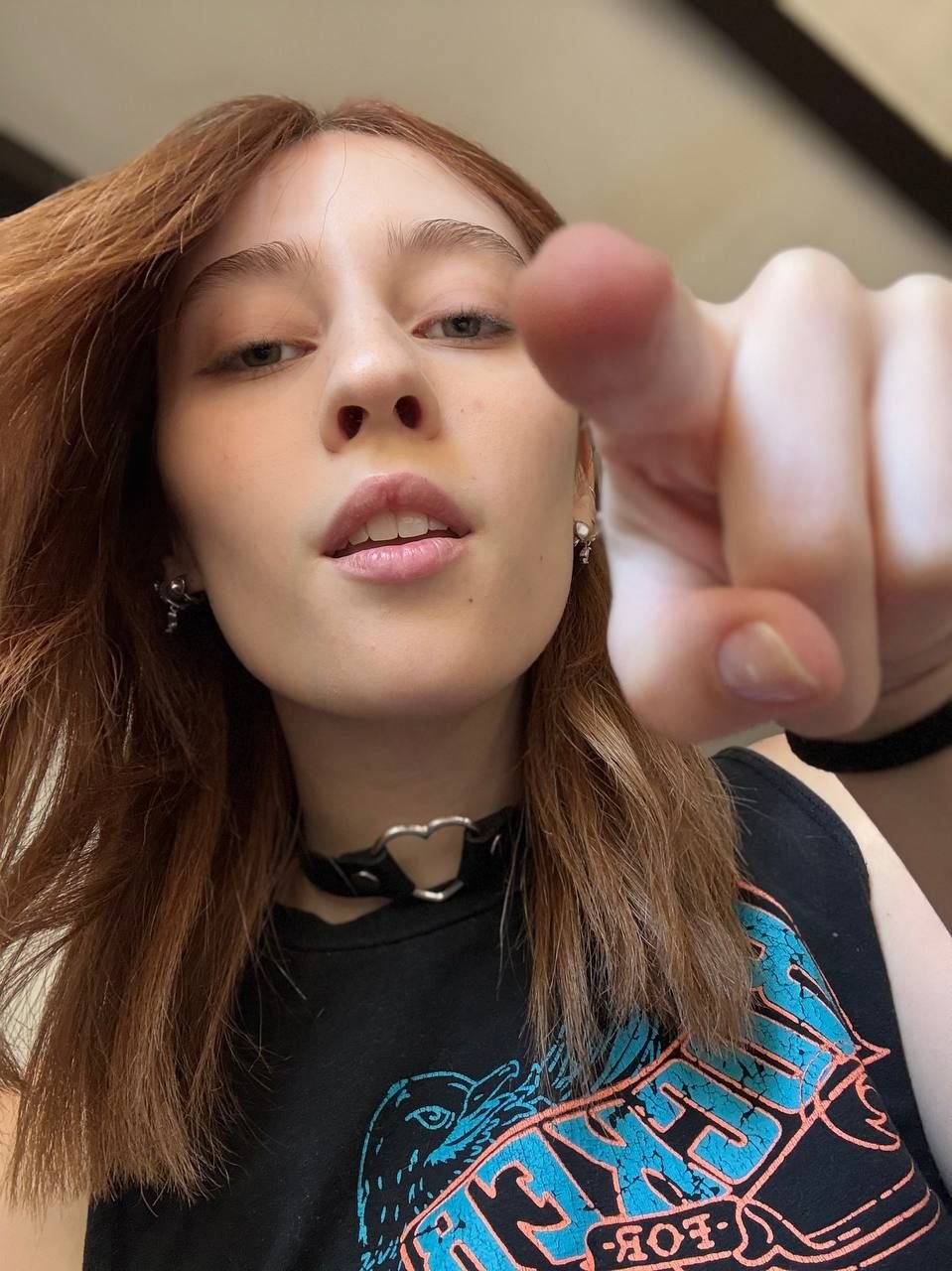 SchweizerJ26485's profile picture. 🖤 cat mom with a playful side • 21 - studying psych • new backup ✨