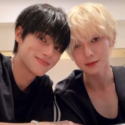 Brnrd_12's profile picture. EXO-L | Wannable | Atiny | Deobi | Carat | Luvity | Roady | AHOF | NTFul