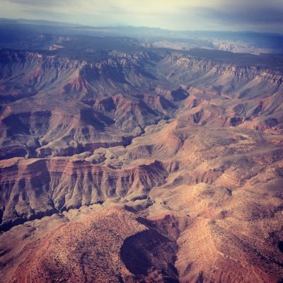 resetbodylab's profile picture. 【30〜40代会社員へ】今を生きるための健康と知識を発信中｜疲れが抜けない人｜活力が生まれない人｜食事から日常に光を与える。