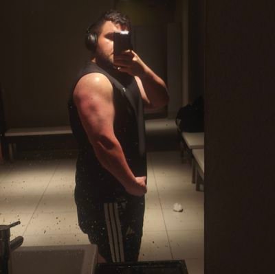 caarlosludovic's profile picture. 23