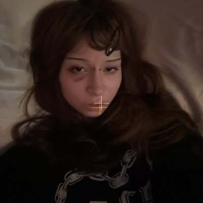 weepinginheaven's profile picture. Llagas por todo el cuerpo