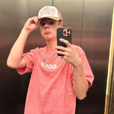 tuitamendes's profile picture. mil vezes eliminada, mil vezes voltaria