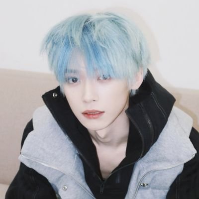 TzPinky19897's profile picture. 