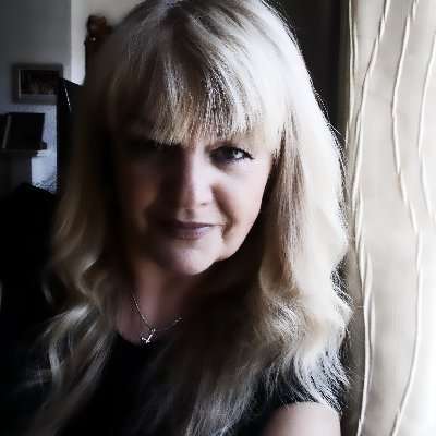 TerryTyler4's profile picture. Writer: dystopian/apocalyptic, dark psych stuff
All: https://t.co/CoLG2eLbOl
Christian.
Books, photography, birds, nature, telly, #TWD 
📚🙏 📷🐦‍⬛