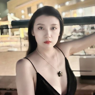 aaay_aaya's profile picture. Office life by day, storyteller by night🌙 日中はオフィス、夜は物語 静かな瞬間を、そっと